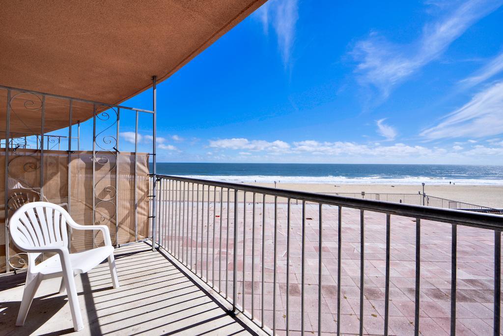 Grand Hotel Ocean City Oceanfront Екстер'єр фото